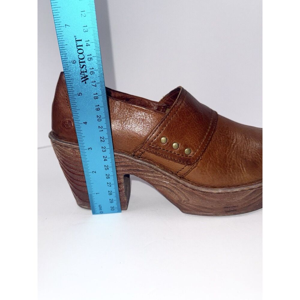 Born Chunky Platform Clogs Block Heels Studded Brown Leather Retro Y2K Western 9 - Picture 12 of 16